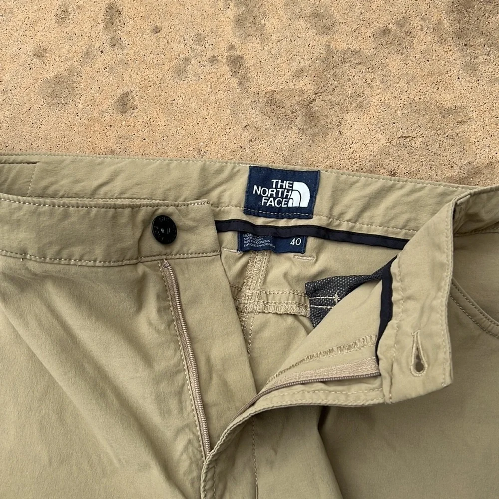 The North Face Mens Tan Short Court Hiking Pant Size 40